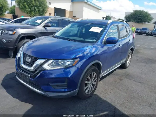 KNMAT2MT2KP520710 2019 NISSAN ROGUE - Image 2