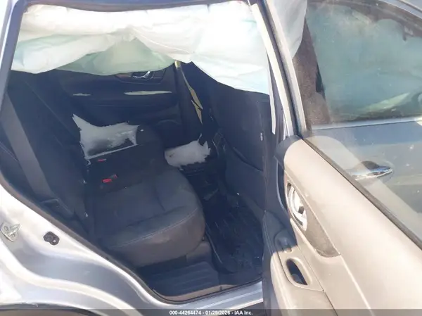 KNMAT2MT2KP524479 2019 NISSAN ROGUE - Image 8