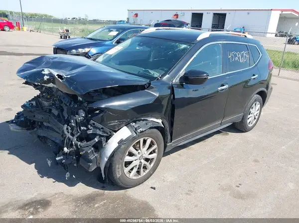 KNMAT2MT2KP524823 2019 NISSAN ROGUE - Image 2