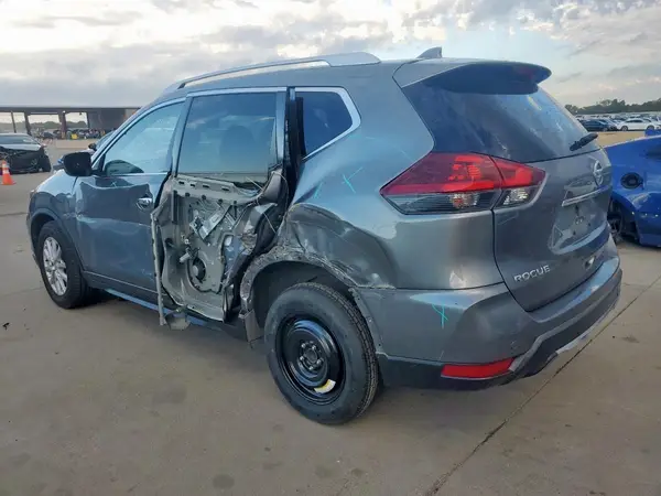 KNMAT2MT2KP533070 2019 NISSAN ROGUE - Image 2