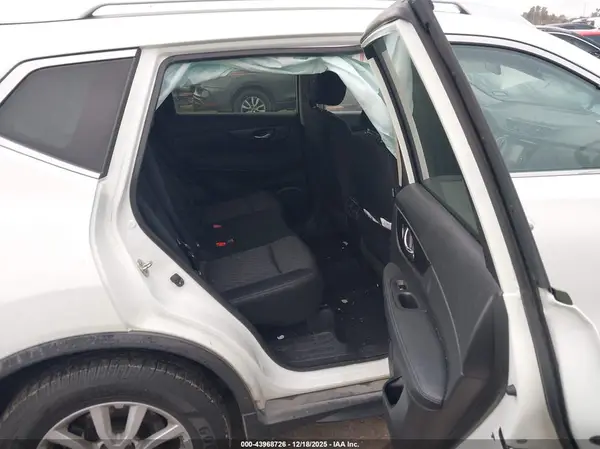 KNMAT2MT2KP536969 2019 NISSAN ROGUE - Image 8