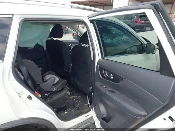 KNMAT2MT2KP537023 2019 NISSAN ROGUE - Image 8