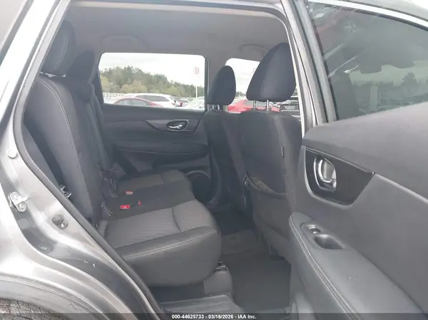 KNMAT2MT2KP553450 2019 NISSAN ROGUE - Image 8
