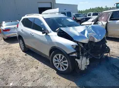 KNMAT2MT2KP555960 2019 NISSAN ROGUE