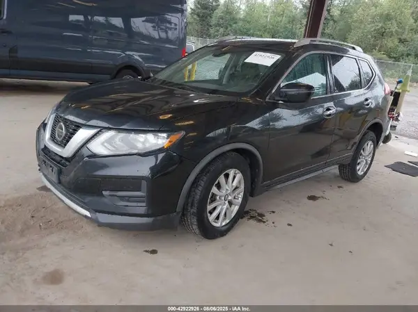 KNMAT2MT2KP557045 2019 NISSAN ROGUE - Image 2