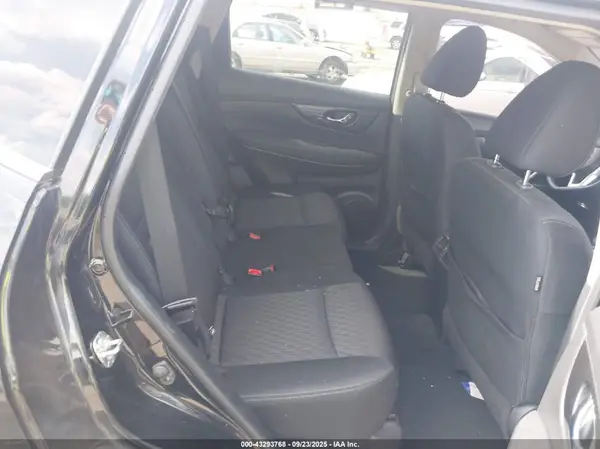 KNMAT2MT2KP559619 2019 NISSAN ROGUE - Image 8