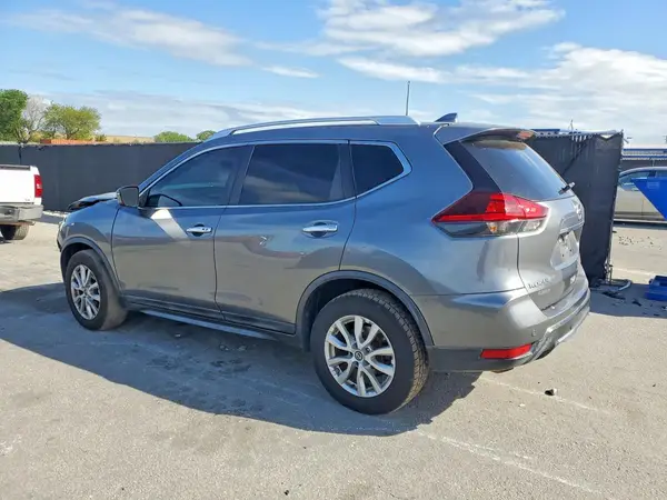 KNMAT2MT2LP501611 2020 NISSAN ROGUE - Image 2