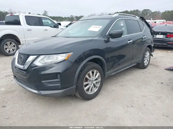 KNMAT2MT2LP506632 2020 NISSAN ROGUE - Image 2