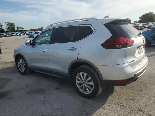 KNMAT2MT2LP517288 2020 NISSAN ROGUE - Image 2