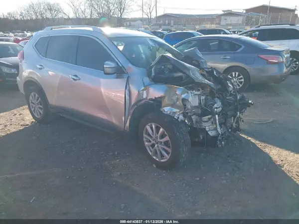 KNMAT2MT2LP522684 2020 NISSAN ROGUE - Image 1