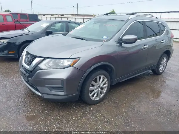 KNMAT2MT2LP532180 2020 NISSAN ROGUE - Image 2