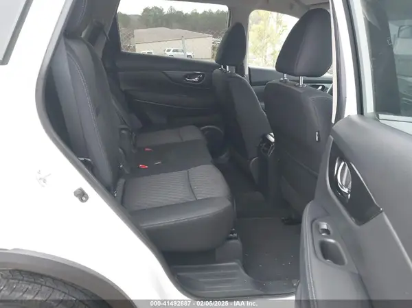 KNMAT2MT2LP542076 2020 NISSAN ROGUE - Image 8