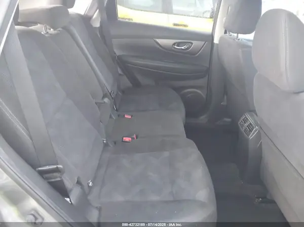 KNMAT2MT3GP593012 2016 NISSAN ROGUE - Image 8