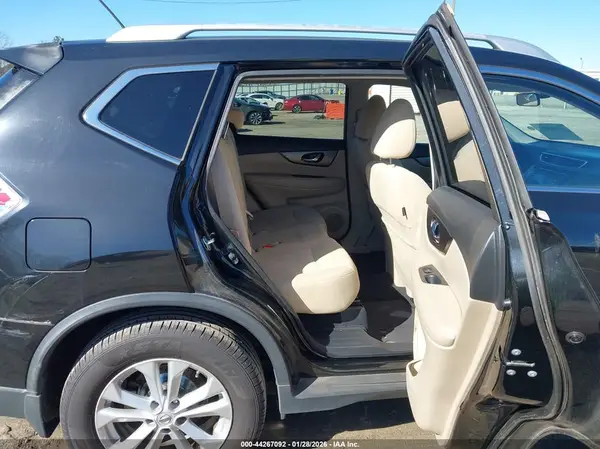 KNMAT2MT3GP599716 2016 NISSAN ROGUE - Image 8