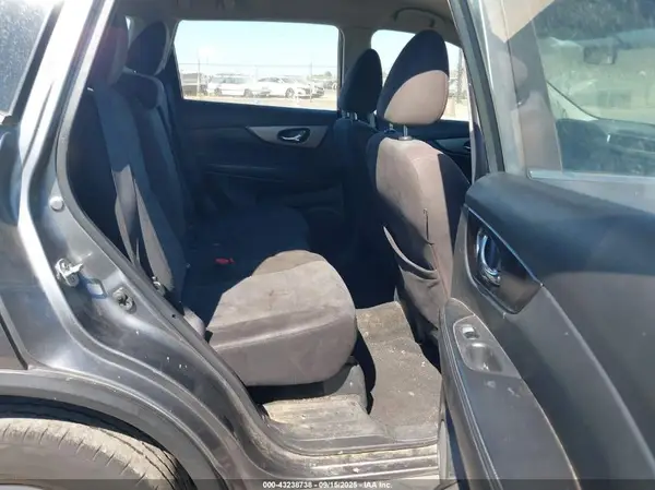 KNMAT2MT3GP600797 2016 NISSAN ROGUE - Image 8