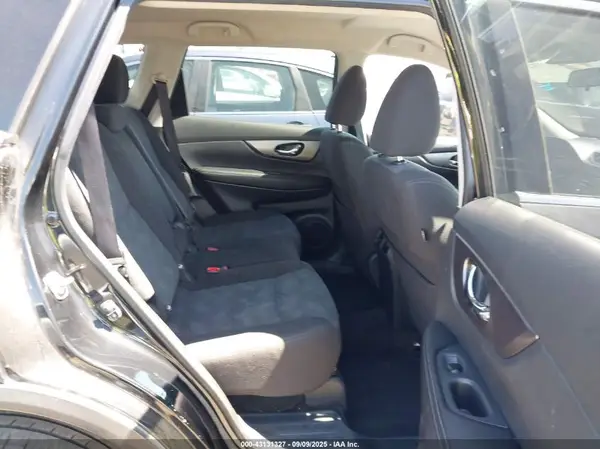 KNMAT2MT3GP602680 2016 NISSAN ROGUE - Image 8