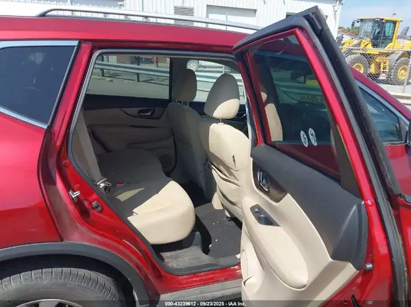 KNMAT2MT3GP605806 2016 NISSAN ROGUE - Image 8