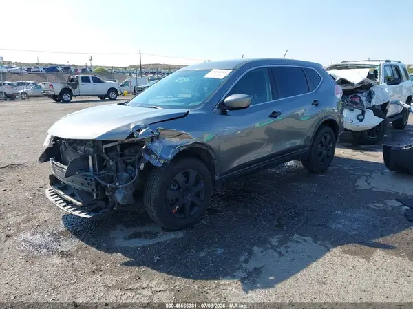 KNMAT2MT3GP613811 2016 NISSAN ROGUE - Image 2