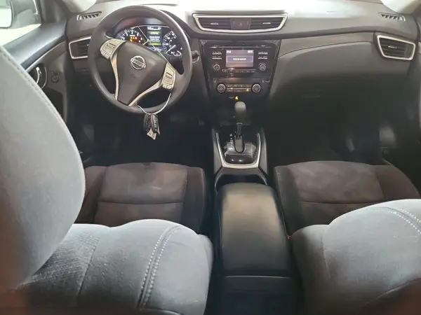 KNMAT2MT3GP617390 2016 NISSAN ROGUE - Image 8