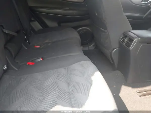 KNMAT2MT3GP620709 2016 NISSAN ROGUE - Image 8