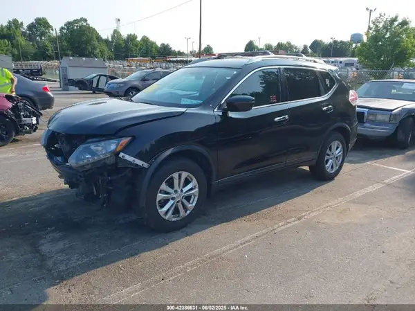 KNMAT2MT3GP645190 2016 NISSAN ROGUE - Image 2