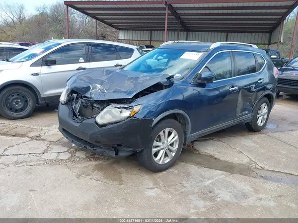 KNMAT2MT3GP656805 2016 NISSAN ROGUE - Image 2