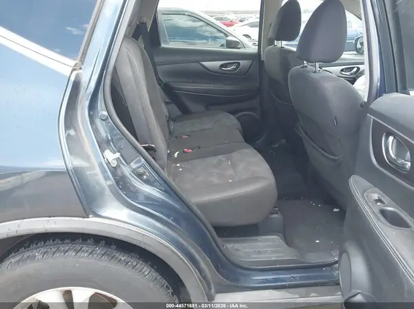 KNMAT2MT3GP656805 2016 NISSAN ROGUE - Image 8