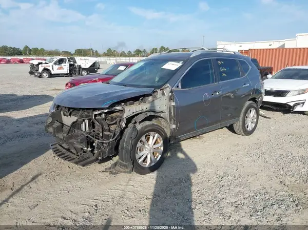 KNMAT2MT3GP660644 2016 NISSAN ROGUE - Image 2