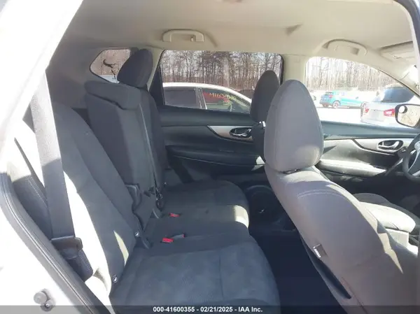 KNMAT2MT3GP670753 2016 NISSAN ROGUE - Image 8