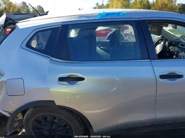 KNMAT2MT3GP696382 2016 NISSAN ROGUE - Image 8