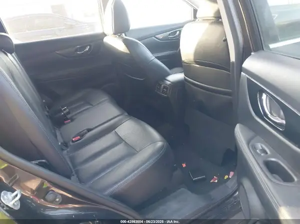KNMAT2MT3GP699296 2016 NISSAN ROGUE - Image 8