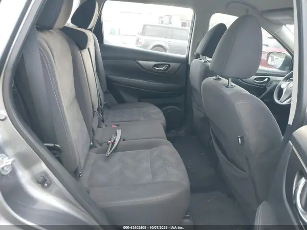 KNMAT2MT3GP703041 2016 NISSAN ROGUE - Image 8