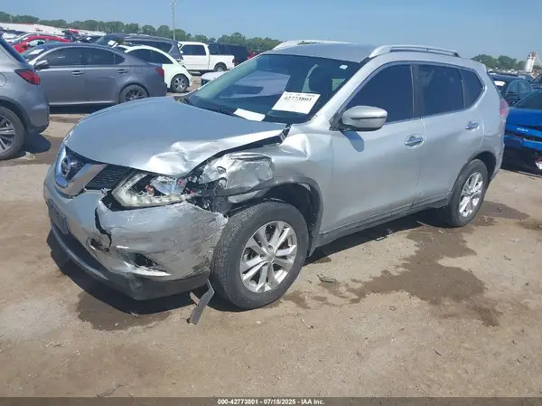 KNMAT2MT3GP732037 2016 NISSAN ROGUE - Image 2