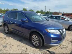 KNMAT2MT3HP501740 2017 NISSAN ROGUE