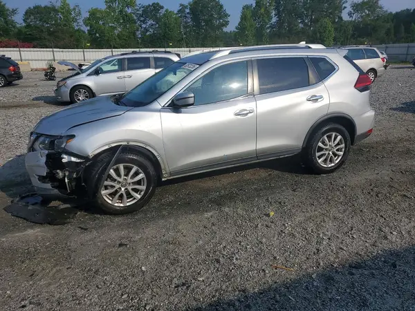 KNMAT2MT3HP503925 2017 NISSAN ROGUE - Image 1