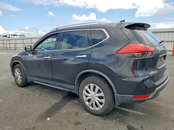 KNMAT2MT3HP508039 2017 NISSAN ROGUE - Image 2