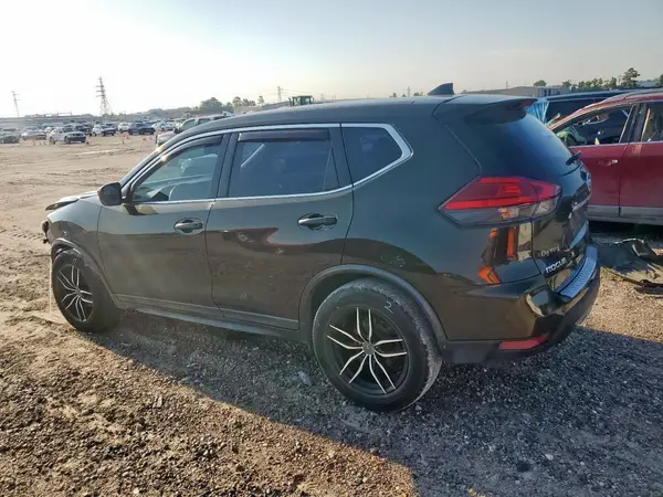 KNMAT2MT3HP521633 2017 NISSAN ROGUE - Image 2