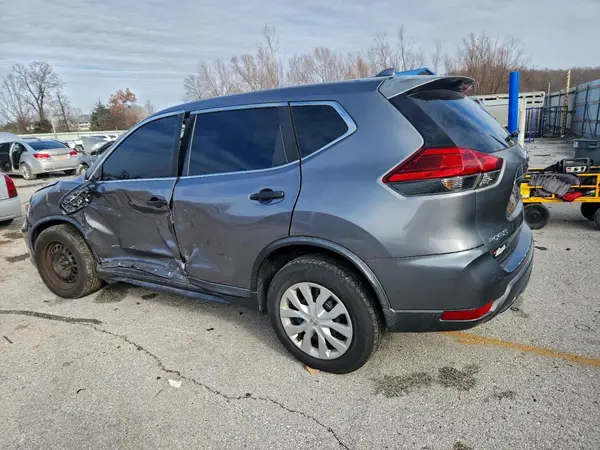 KNMAT2MT3HP522474 2017 NISSAN ROGUE - Image 2