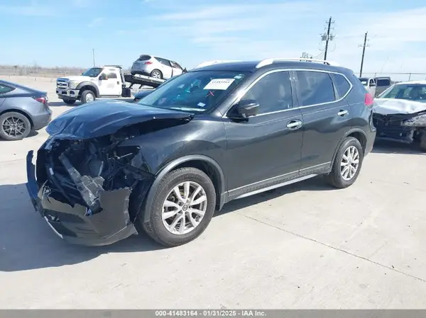 KNMAT2MT3HP535998 2017 NISSAN ROGUE - Image 2