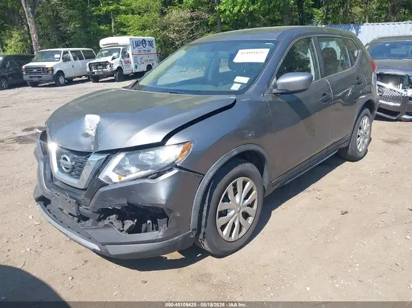 KNMAT2MT3HP537444 2017 NISSAN ROGUE - Image 2