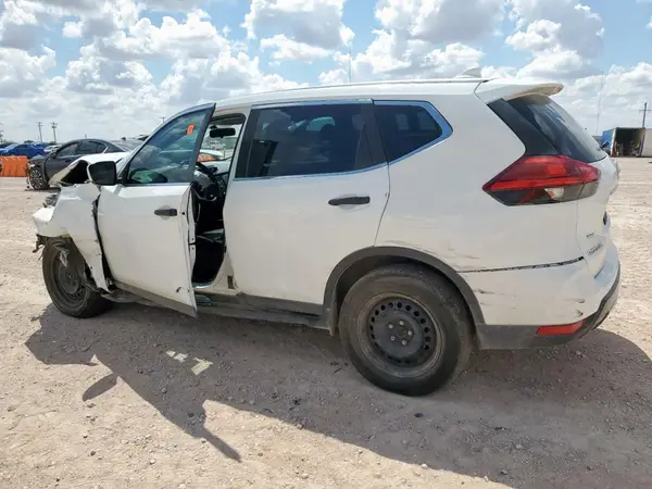 KNMAT2MT3HP550419 2017 NISSAN ROGUE - Image 2