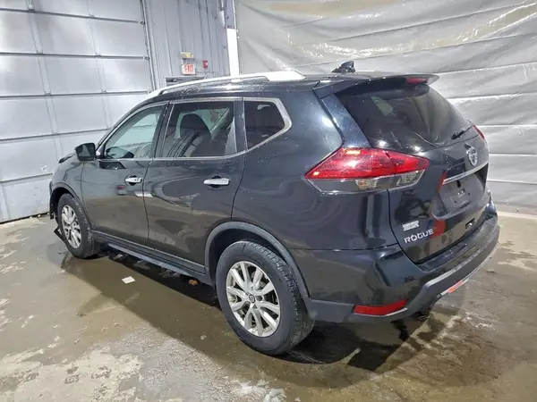 KNMAT2MT3HP551666 2017 NISSAN ROGUE - Image 2