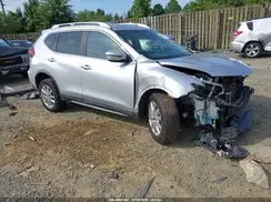 KNMAT2MT3HP551960 2017 NISSAN ROGUE