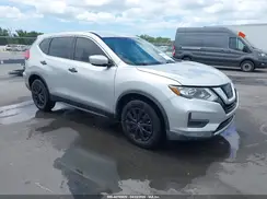 KNMAT2MT3HP561162 2017 NISSAN ROGUE