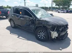 KNMAT2MT3HP565521 2017 NISSAN ROGUE