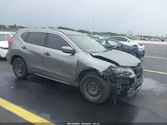 KNMAT2MT3HP575742 2017 NISSAN ROGUE