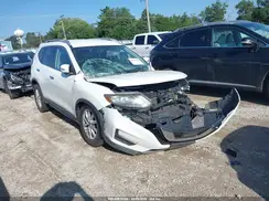 KNMAT2MT3HP585817 2017 NISSAN ROGUE