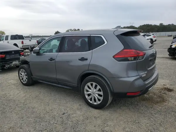 KNMAT2MT3HP587230 2017 NISSAN ROGUE - Image 2
