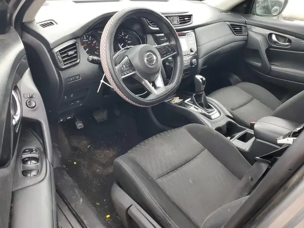 KNMAT2MT3HP587230 2017 NISSAN ROGUE - Image 8