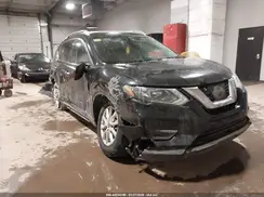 KNMAT2MT3HP589303 2017 NISSAN ROGUE